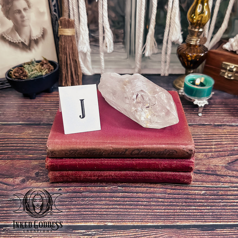 Load image into Gallery viewer, Lemurian Quartz Point for Ancient Magickal Energy
