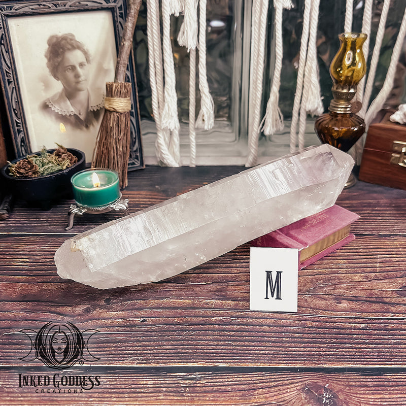 Load image into Gallery viewer, Lemurian Quartz Point for Ancient Magickal Energy
